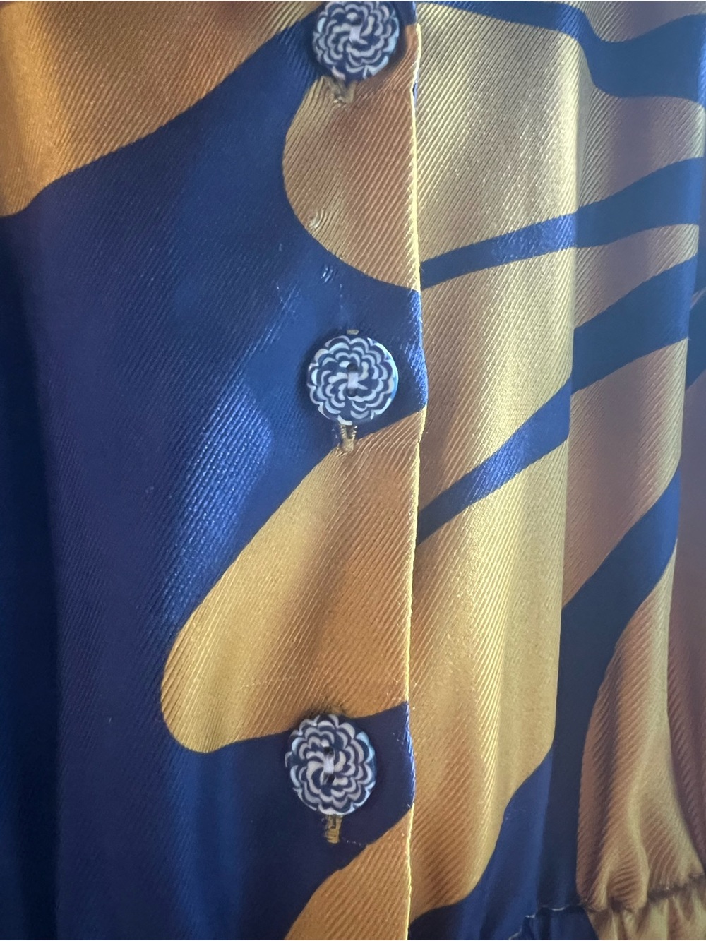 SALE!! Maeve Anthropology Navy and Mustard Floral Button Front Midi Dress Size 6 - Picture 4 of 10